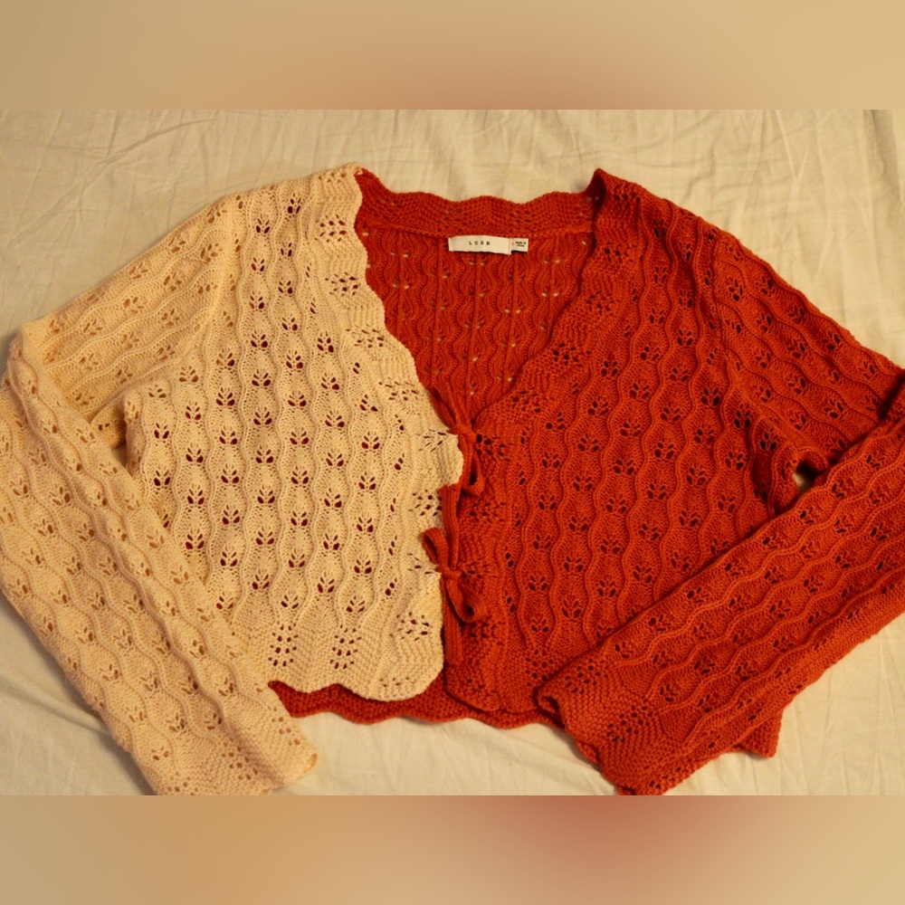 Lush Two-Toned Cardigan Size S
